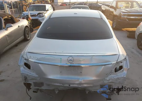 2019 Mercedes-Benz E 300 from USA, damaged, VIN WDDZF4JB3KA674174